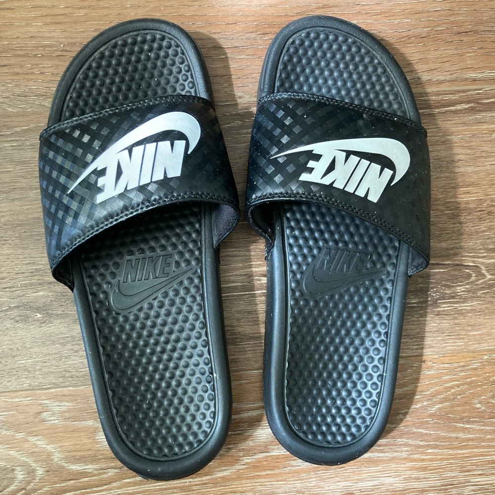 Womens Nike Slides